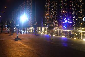 BIB: 421
                            <button type="button" onclick="openModal(18276352)" class="btn btn-primary btn-sm float-right btn-popup" data-toggle="modal" data-target=".modal-high-quality">
                        <i class="fas fa-shopping-cart"></i> Add to Cart
                    </button>
                                            <button type="button" onclick="isThisMe(18276352, true)" class="btn btn-success btn-sm float-right btn-popup btn-isme hidden" data-toggle="tooltip" data-placement="bottom" title="นี่คือรูปของคุณใช่ไหม คลิกที่นี่เพื่อเอาเข้าอัลบั้ม">
                        <i class="fas fa-plus"></i> Add to album
                    </button>
                    <button type="button" onclick="isThisMe(18276352, false)" class="btn btn-warning btn-sm float-right btn-popup btn-isnotme hidden">
                        <i class="fas fa-ban"></i> Remove from album
                    </button>